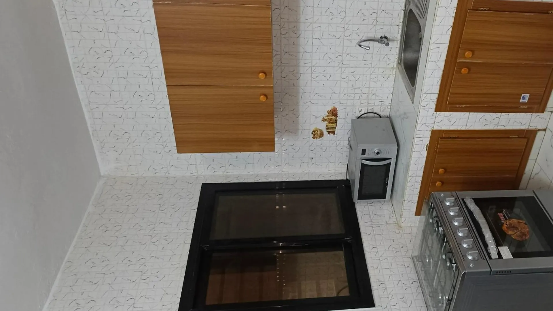 Oumou Diallo Dakar Apartment